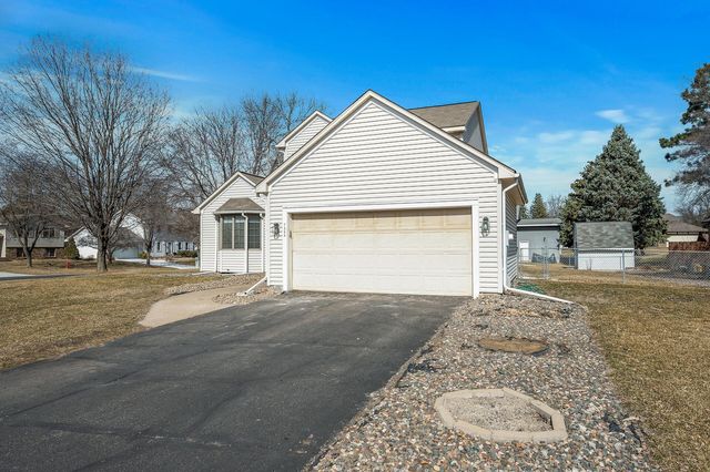 7359 Park View Ter, Mounds View, MN 55112
