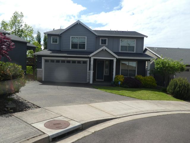 15172 SW Harveys View Ave, Tigard, OR 97224
