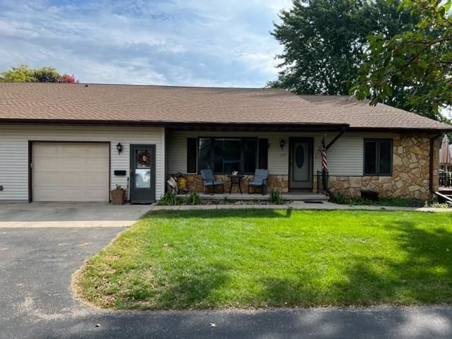 713 West Lincoln Street, Waupun, WI 53963