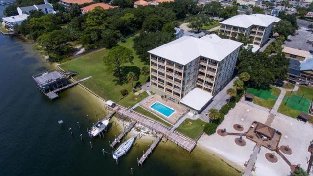 187 Brooks St #B401, Fort Walton Beach, FL 32547