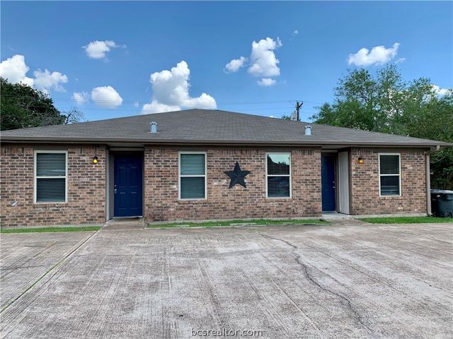 714 San Benito Dr, College Station, TX 77845