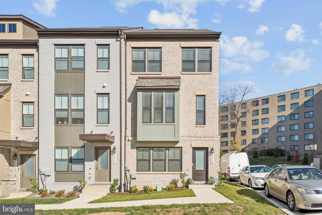 6025 Soho Way, Hyattsville, MD 20782