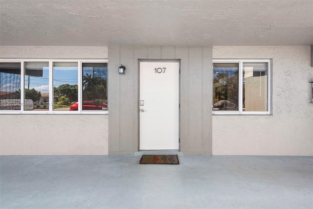 1400 NE 54th St #107, Fort Lauderdale, FL 33334