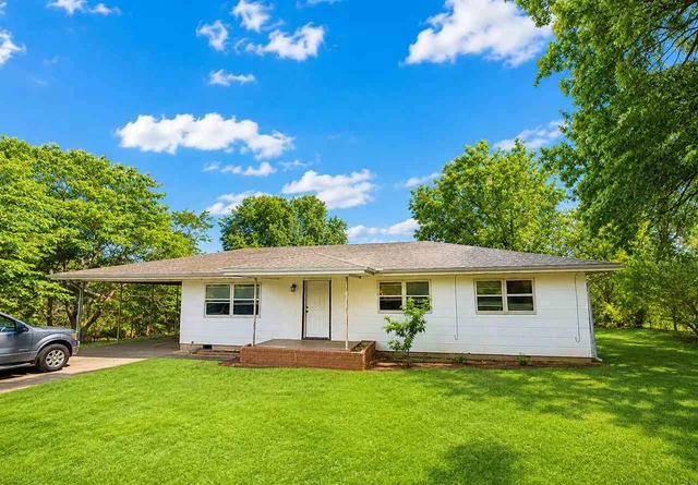 2120 W  23rd Ave, Stillwater, OK 74074