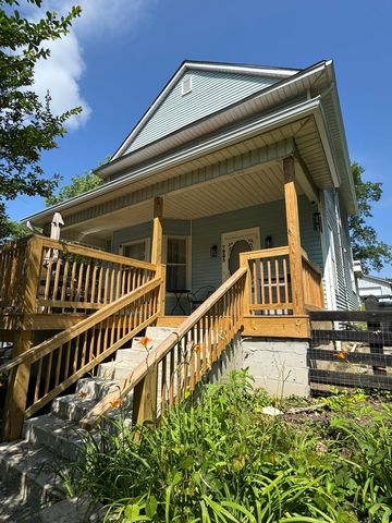 138 W  French Ave, Burnside, KY 42519