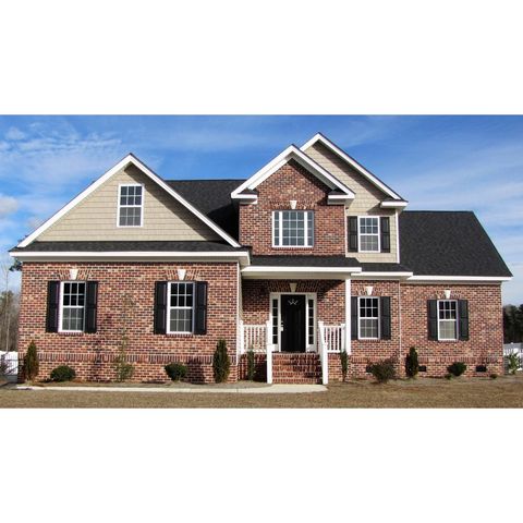 The Avon II Plan in Four Seasons Nash County New Homes, Nashville, NC 27856