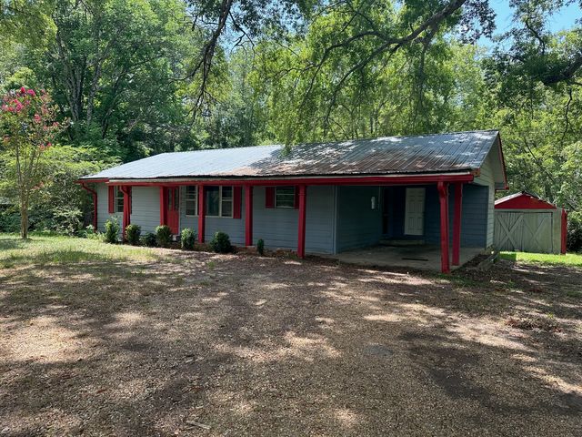 107 Chesterville Rd, Tupelo, MS 38801