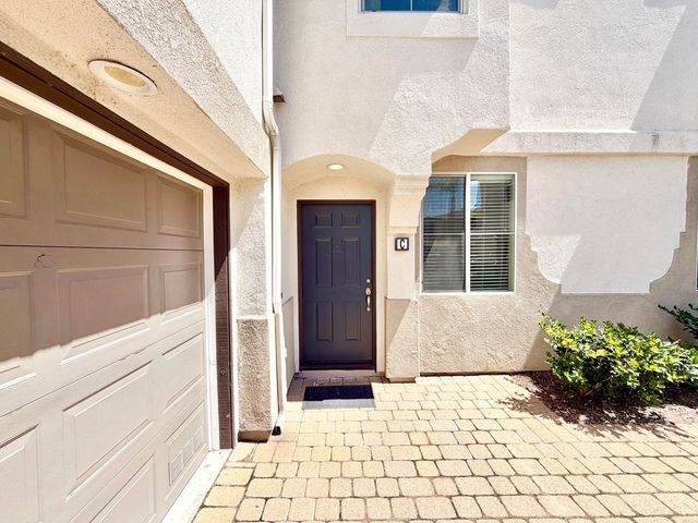 39304 Flamingo Bay #C, Murrieta, CA 92563