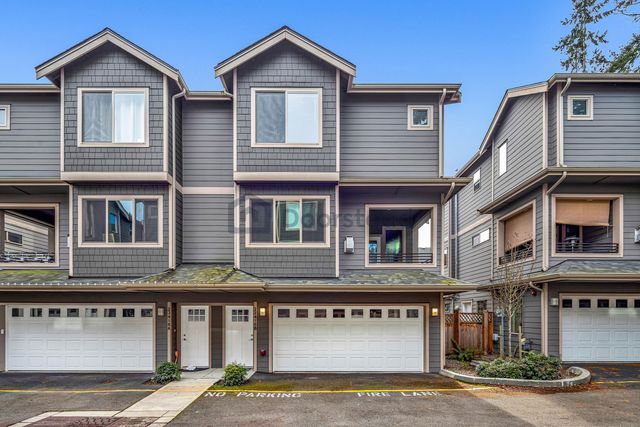23418 55th Ave W #B, Mountlake Terrace, WA 98043