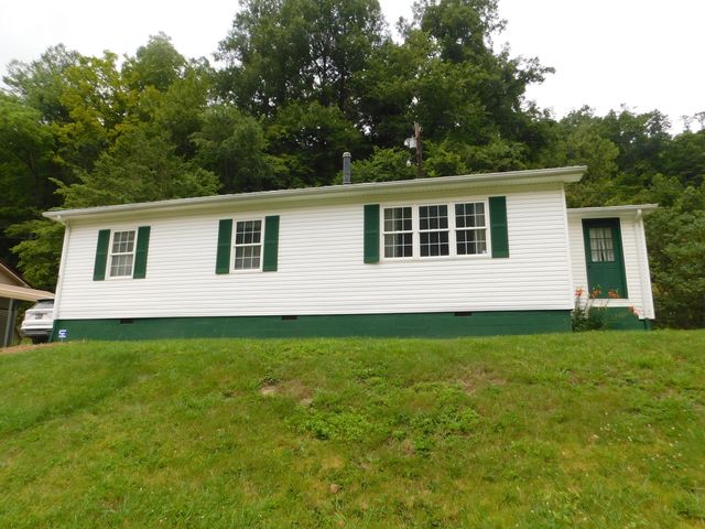 9691 Highway 221, Pineville, KY 40977