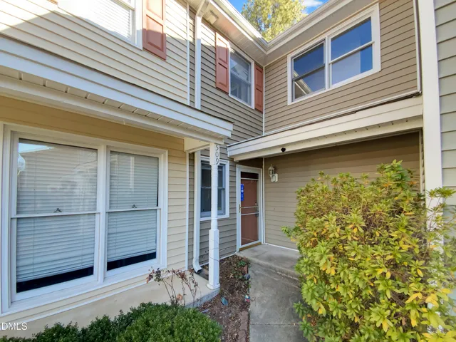 509 Darby Glen Ln, Durham, NC 27713
