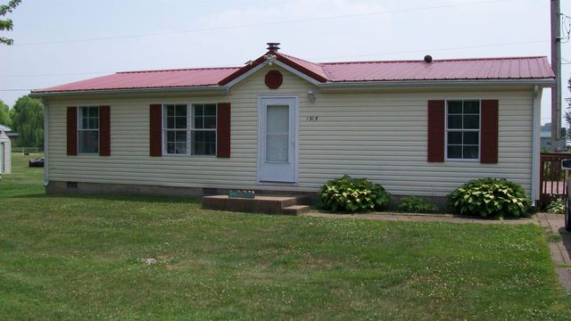 1319 Stanley Ave, Morganfield, KY 42437
