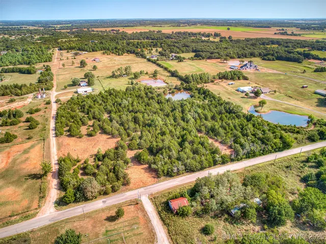 1 Gaddy Rd, Shawnee, OK 74801