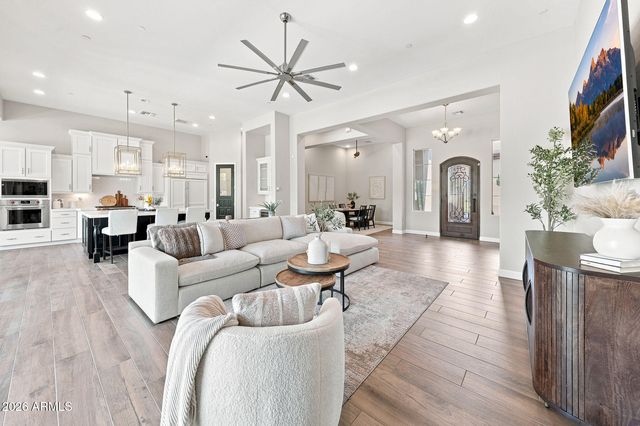 12196 E CLINTON Street, Scottsdale, AZ 85259