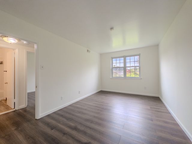 227 Whiteland Ave #A8, Downingtown, PA 19335