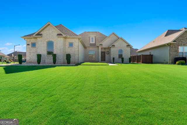 100 Georgia Dean St, Warner Robins, GA 31088