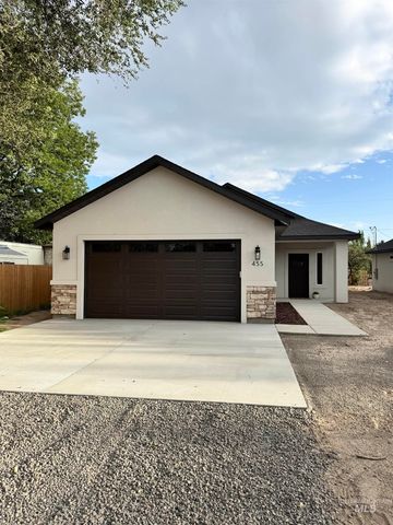 455 E  C Ave, Wendell, ID 83355