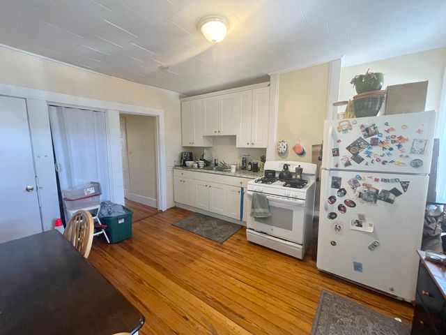 6 Reed Ct #R2, Somerville, MA 02145