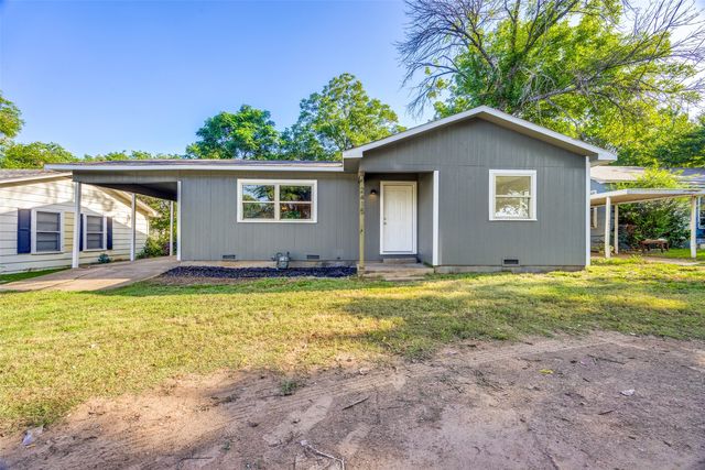 2415 W  Morton St, Denison, TX 75020