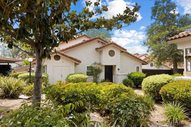 1651 S  Juniper St #242, Escondido, CA 92025