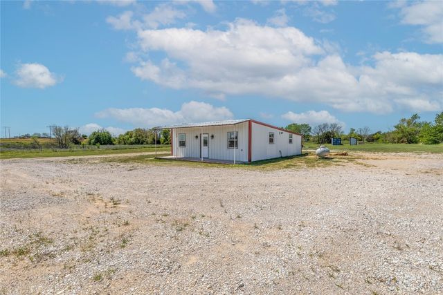 6819 US Highway 287 N Access Rd, Bowie, TX 76230