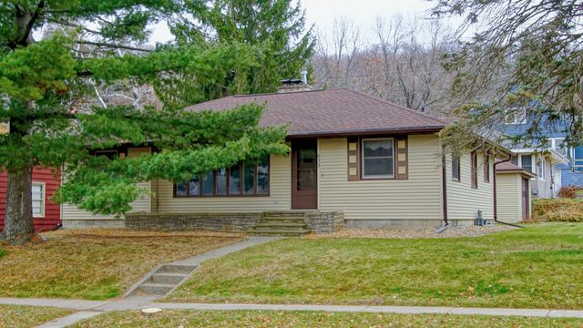633 Maple St, Red Wing, MN 55066