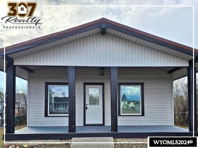 331 S  Wyoming Ave, Guernsey, WY 82214
