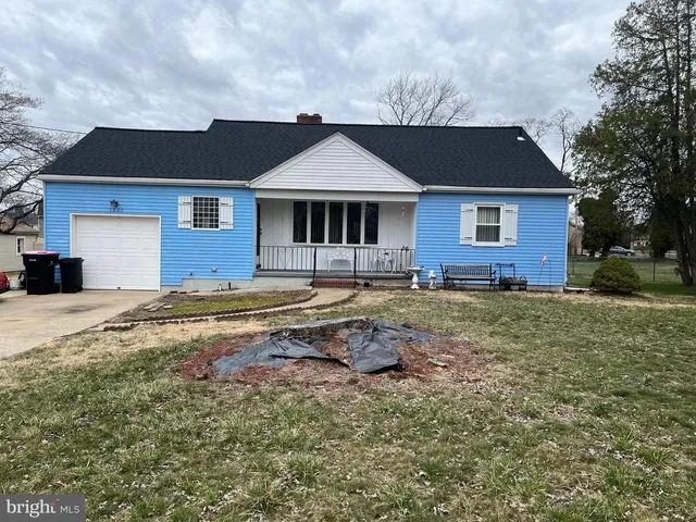 1807 Ellis Ave, Laurel Springs, NJ 08021