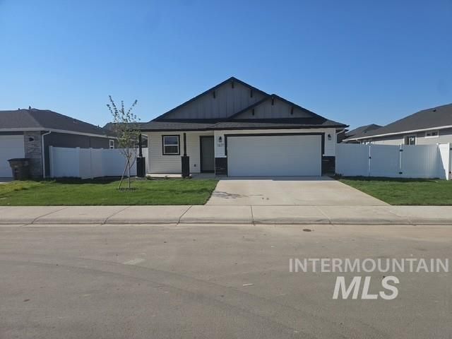 1677 Kayak Rd, Emmett, ID 83617