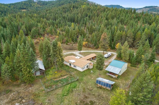 4761C Luther Rd, Valley, WA 99181