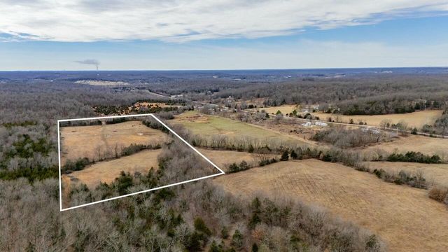 002 Highway H, Pleasant Hope, MO 65725