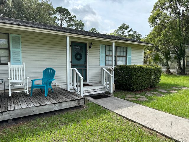 604 Wheeler St, Saint Marys, GA 31558