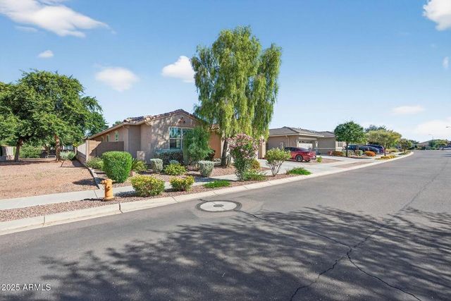 8984 W  Diana Ave, Peoria, AZ 85345