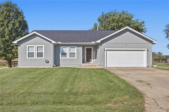 501 Ohio St, East Lynne, MO 64743