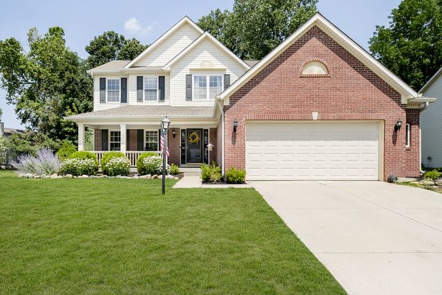 8846 Providence Dr, Fishers, IN 46038