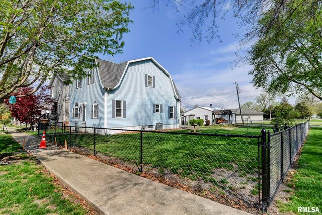 230 Elm St, Kincaid, IL 62540