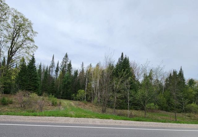  COUNTY ROAD W, Marinette, WI 54143