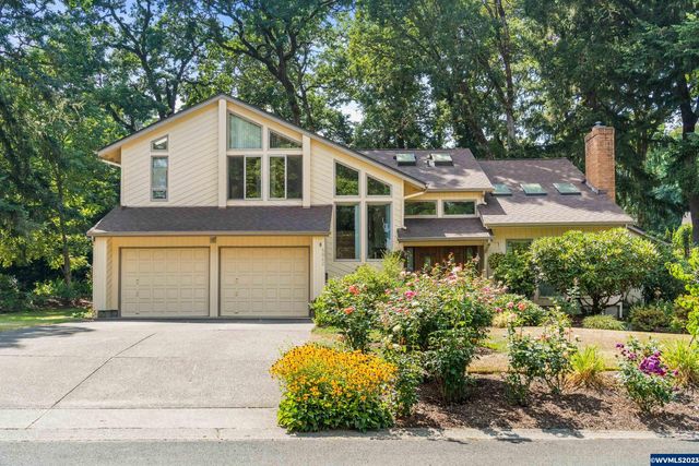 5042 Picadilly Cir NW, Albany, OR 97321