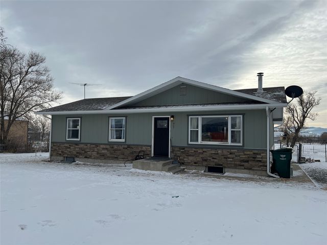 407 Valley View Rd, Helena, MT 59602