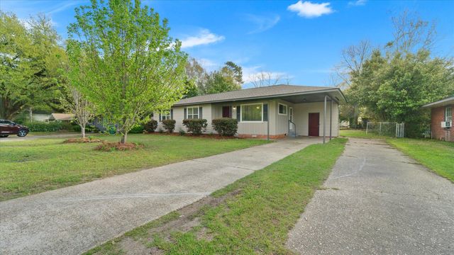 217 Ford Dr, Petal, MS 39465