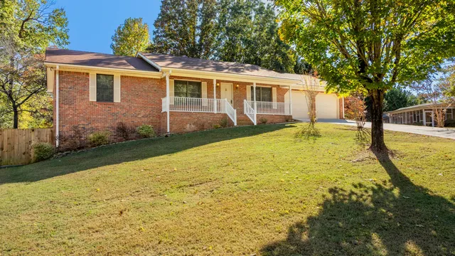187 US Grant Dr, Ringgold, GA 30736