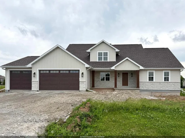 4190 N  Rose Meadow Ln, Appleton, WI 54913