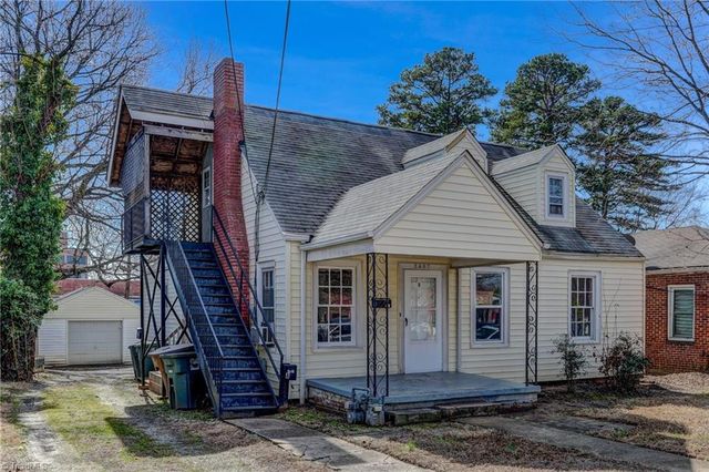 2407 Spring Garden St #A-B, Greensboro, NC 27403