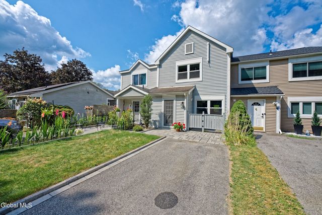 いおり 12866 Homes For Sale & 12866 Real Estate - 245 Homes | Trulia