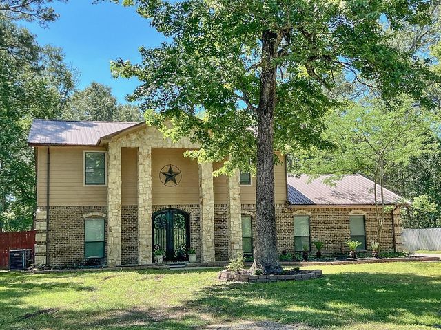 254 Chariot Ln, New Caney, TX 77357