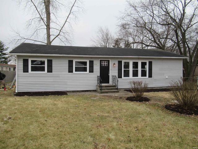 406 Mary St, Ossian, IN 46777