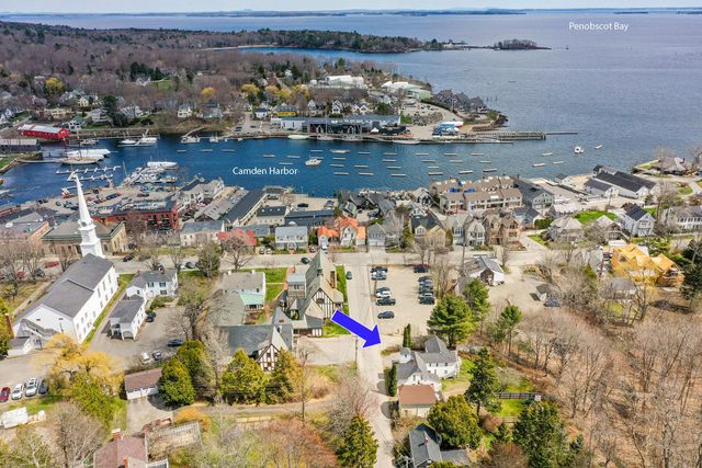 13 Wood Street, Camden, ME 04843