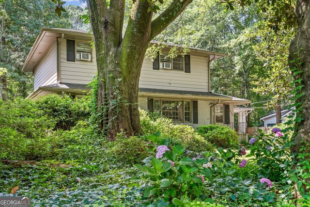 2839 Orion Dr, Decatur, GA 30033