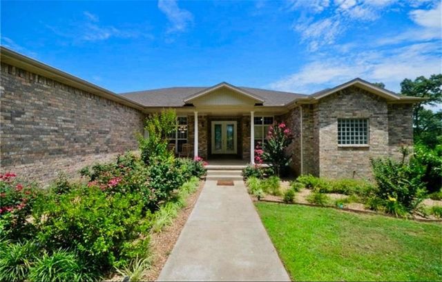 302 Madison St #2500, Huntsville, AR 72740