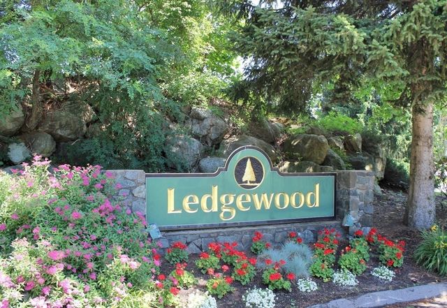 2 Ledgewood Way #5, Peabody, MA 01960